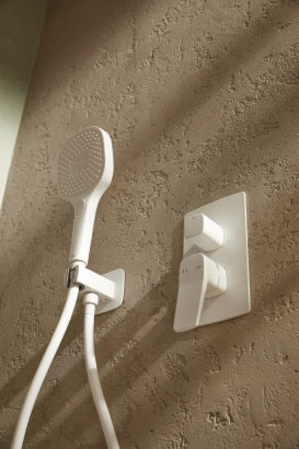 MALAGA WHITE INBOUW DOUCHESET